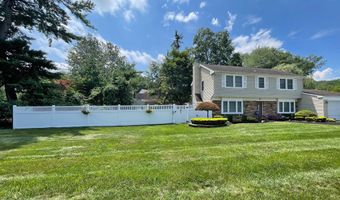 162 Ivy Hill Dr, Aberdeen, NJ 07747