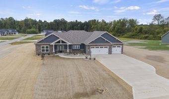 15 Kodak Ln, Angola, IN 46703