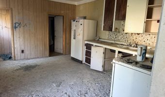 212 W Porter St, Albion, MI 49224