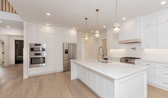 29549 N Hilltop Rd, Orange, OH 44022