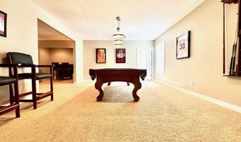 922 Meadowlake Ct, Bedford, IN 47421