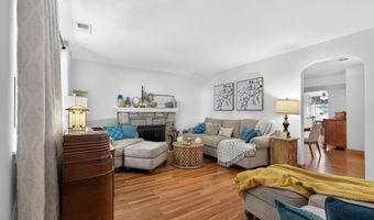 828 HOFFNAGLE St, Philadelphia, PA 19111