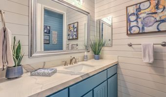 71 Fountainhead Cir, Henderson, NV 89052