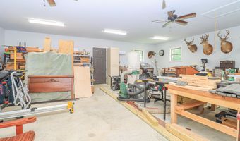 170 Fallen Oak Dr, Brandon, MS 39047