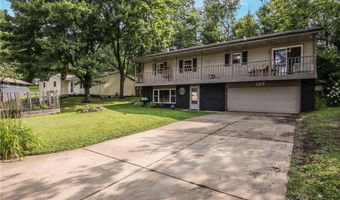 1103 Mulberry Dr, Altoona, WI 54720