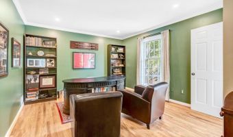 3602 SOUTH Pl #2, Alexandria, VA 22309