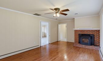 90 GREENVIEW Dr, Dover, DE 19901
