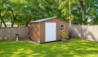 6195 W Forrest St, Bay St. Louis, MS 39520