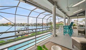 807 CHIPAWAY Dr, Apollo Beach, FL 33572