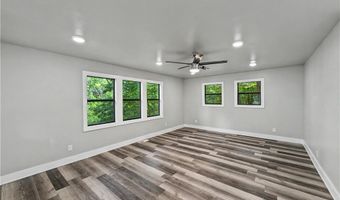 24 Hampstead Ln, Bella Vista, AR 72714