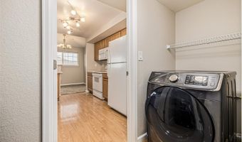 5726 N Genoa Way 301, Aurora, CO 80019