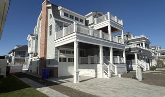 36 W 24th St, Avalon, NJ 08202