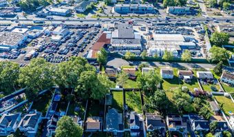 320 Demorest Ave, Avenel, NJ 07001