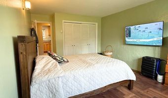 15 Harrison Ave 15B, Amityville, NY 11701