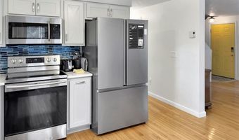 89 Narrow Ln, Charlestown, RI 02813