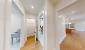 1 Longview Dr 401, Atkinson, NH 03811