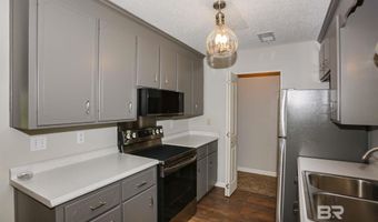 2603 Scarlet Dr, Bay Minette, AL 36507