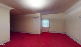 892 30th St, Altoona, PA 16601