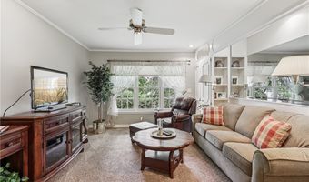 643 Isle View Dr, Akron, OH 44319