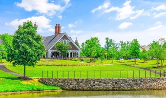 41062 LYNDALE WOODS Dr, Aldie, VA 20105
