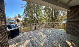 104 Autumn Hill Ct, Archdale, NC 27263