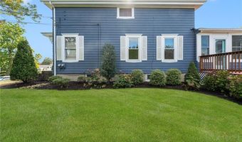 91 Warren Ave, Cranston, RI 02920