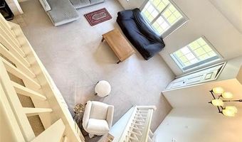 1870 Lindsay Ln, Ann Arbor, MI 48104