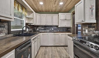 13422 Countiss Rd, Abingdon, VA 24210