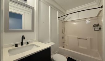 605 Farrelly Ave, Bayville, NJ 08721