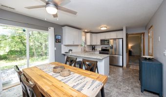1121 NW Prairie Ridge Dr, Ankeny, IA 50023