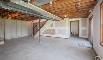 13827 SW 81st St, Auburn, KS 66402
