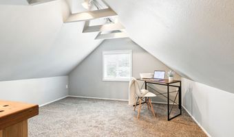 16510 SE GORDON St, Milwaukie, OR 97267