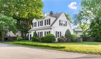 20 Bowen St, East Providence, RI 02916