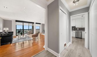 1016 WAYNE St 1007, Arlington, VA 22204