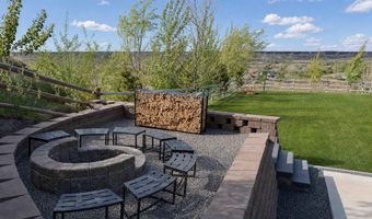 4525 Snake River Mesa Rd, Buhl, ID 83316