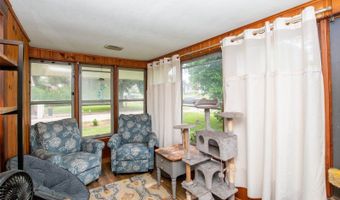 4339 Ovid Ave, Des Moines, IA 50310