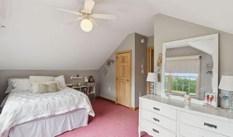 107 Kennebunk Rd, Alfred, ME 04002
