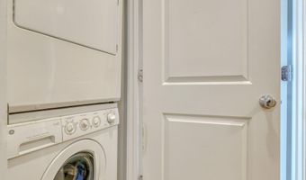 32 S REGESTER St, Baltimore, MD 21231
