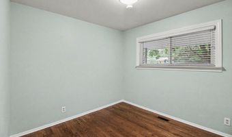 2727 Hampshire Rd, Ann Arbor, MI 48104