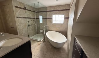 1902 E Lucas St, Algona, IA 50511