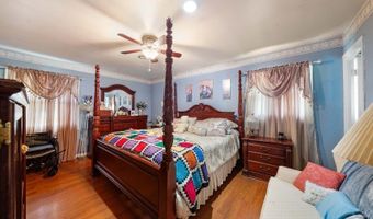 70 Northland Ln, Aberdeen Twp., NJ 07747