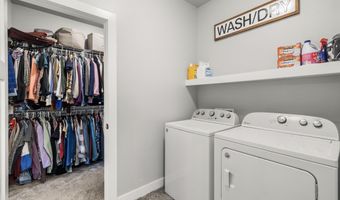 604 Meadow Rd, Adel, IA 50003
