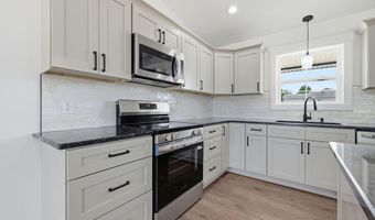 389 Washington Dr, Almo, KY 42020
