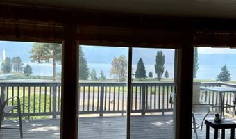 110 Lakeshore Dr, Cascade, ID 83611