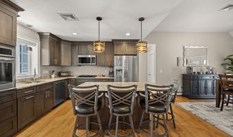 70 Cynthia Rd, Abington, MA 02351