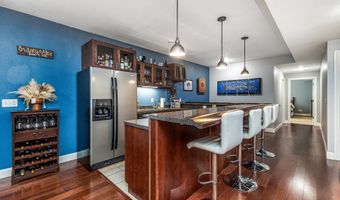 3302 Brook Holw, Asbury, IA 52002