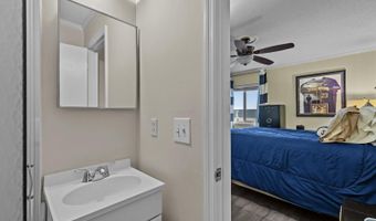 301 Commerce Way 301, Atlantic Beach, NC 28512