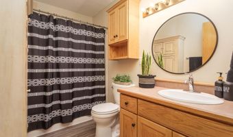 1316 Armstrong Rd NW, Alexandria, MN 56308