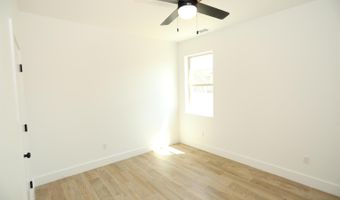 2308 Sage St, Carlsbad, NM 88220