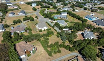 Grant Pl 700, Bandon, OR 97411